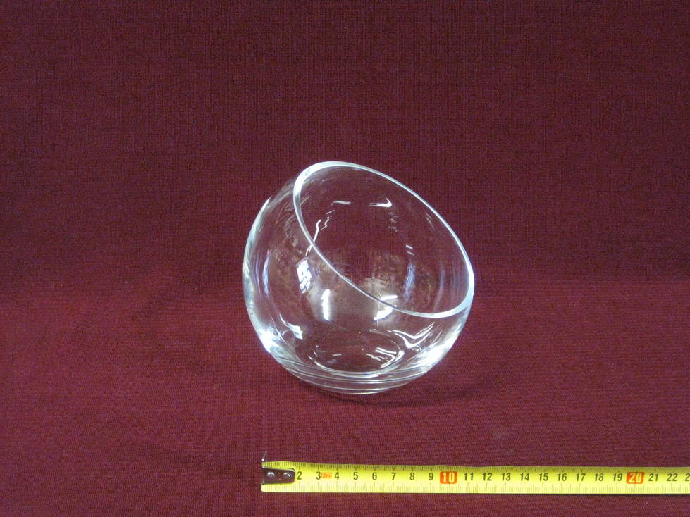 Stiklo gaminys vaza sfera